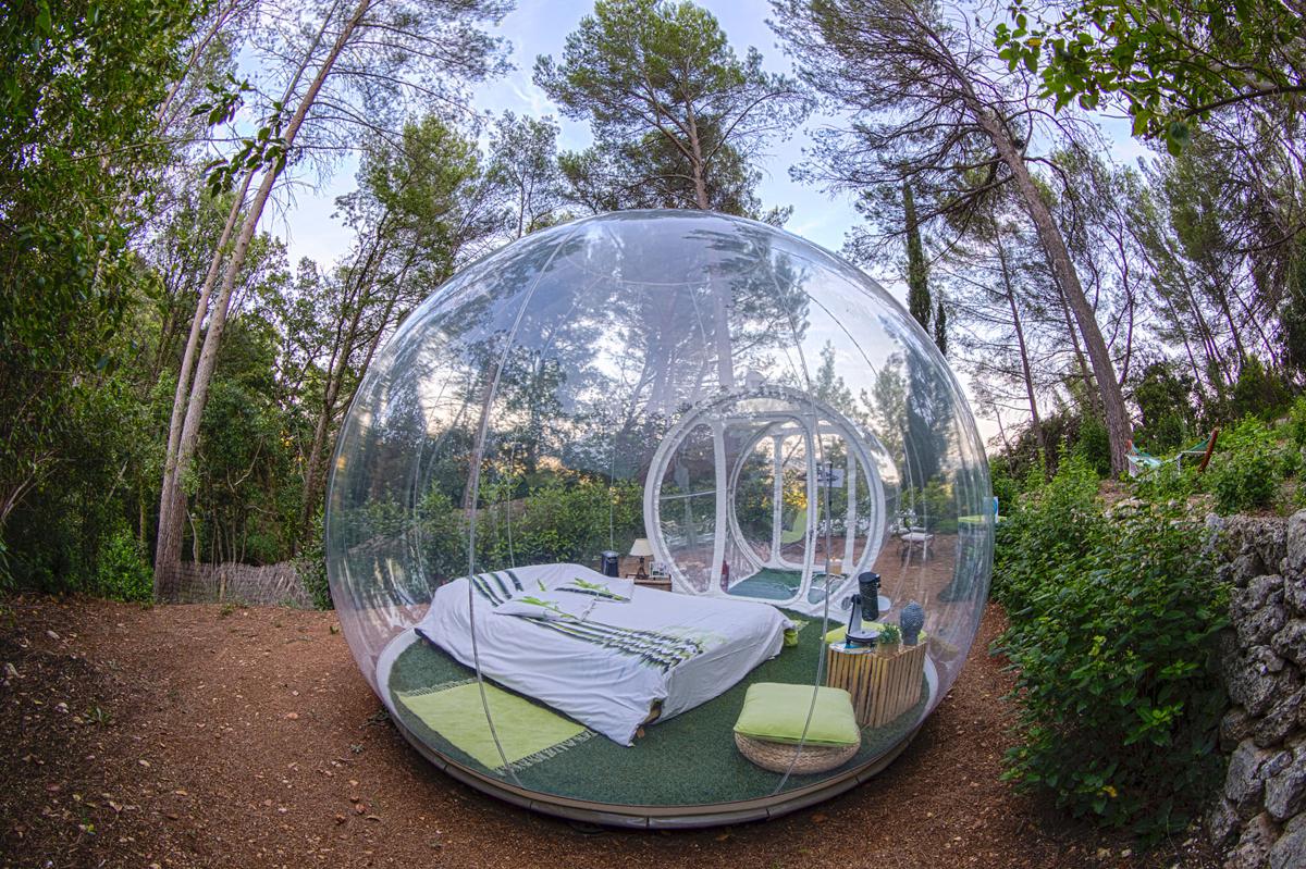 Да спиш под звездите в прозрачен балон